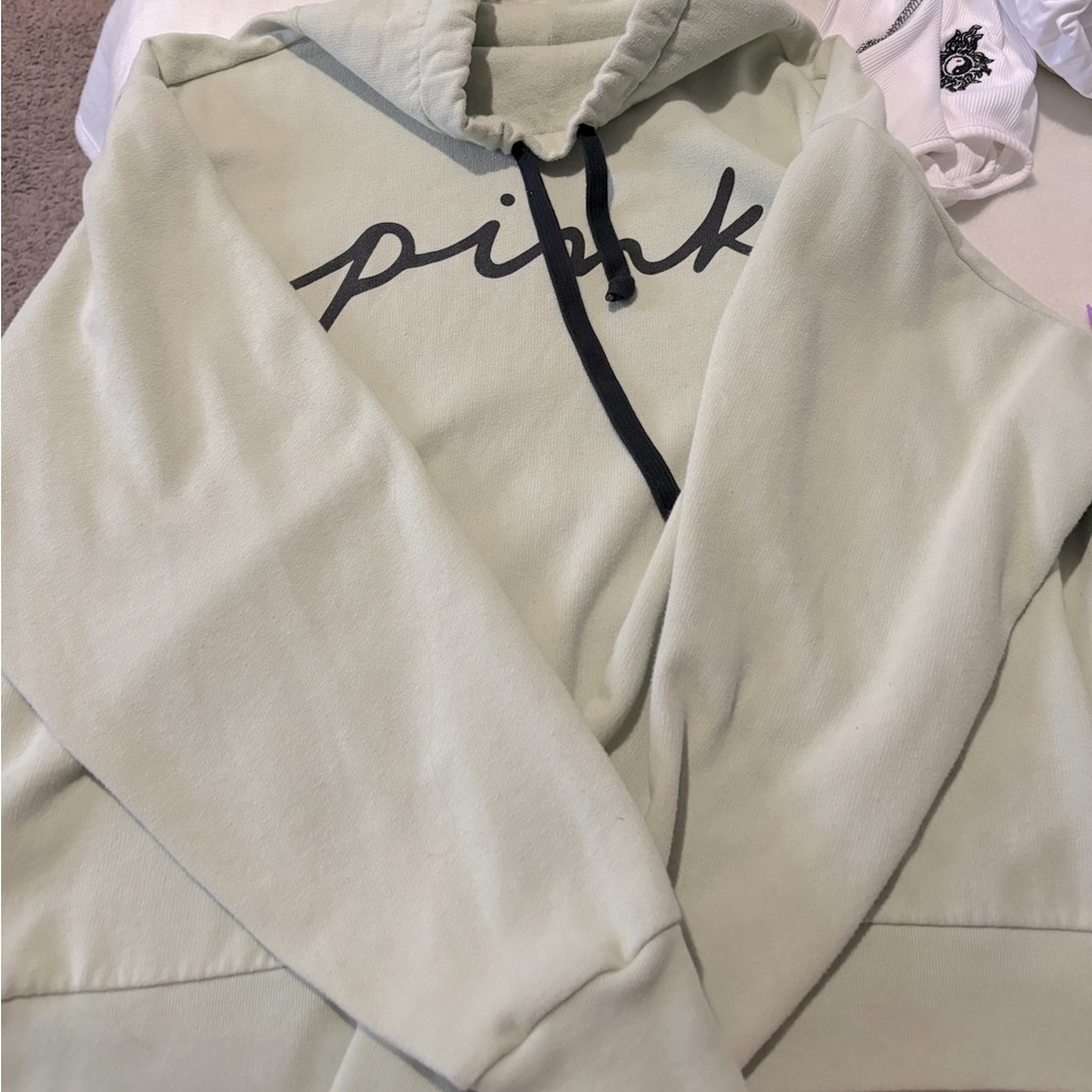 No hood, mint green pink hoodie